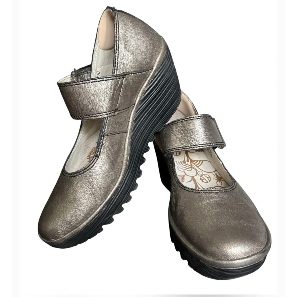 Fly London Yasi Metallic Mary Jane Wedge Shoes 38 Chunky Platform